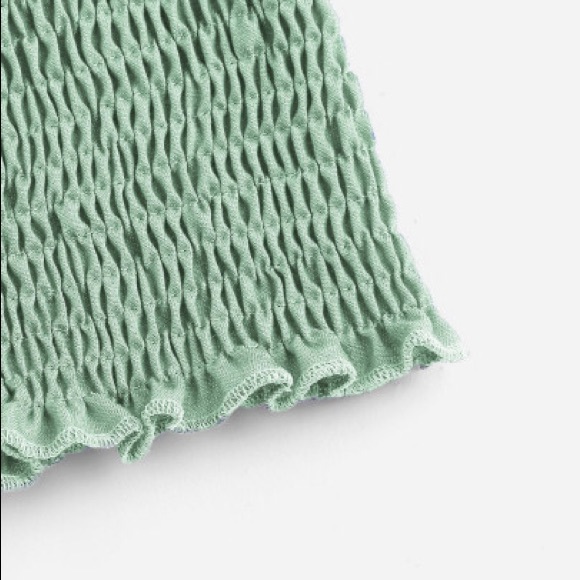 Pleated Tube Top in Mint Green Size SM - Picture 3 of 6